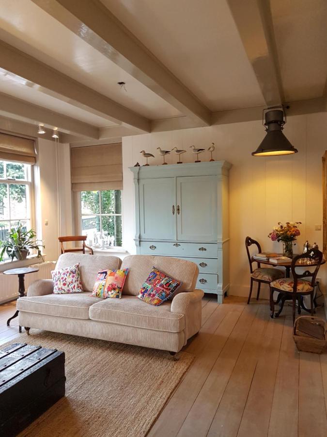 TERP WONING bij Schiermonnikoog Op de Terp Noordoost Friesland Appartement Ee Buitenkant foto