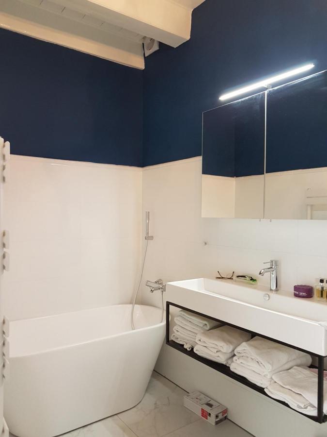 TERP WONING bij Schiermonnikoog Op de Terp Noordoost Friesland Appartement Ee Buitenkant foto