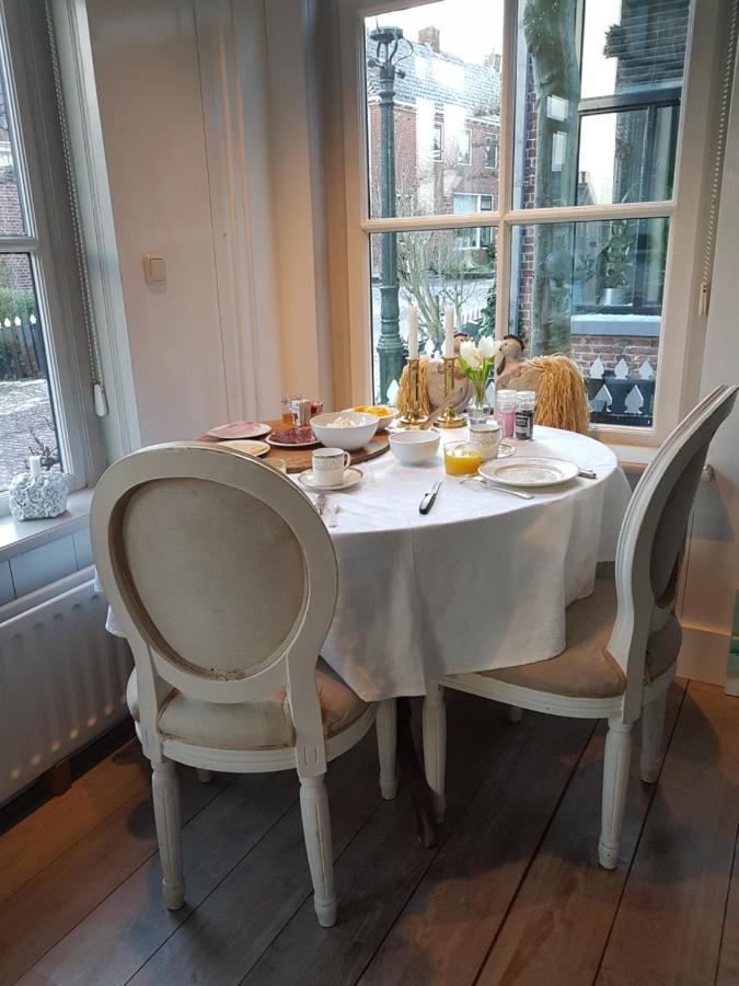 TERP WONING bij Schiermonnikoog Op de Terp Noordoost Friesland Appartement Ee Buitenkant foto