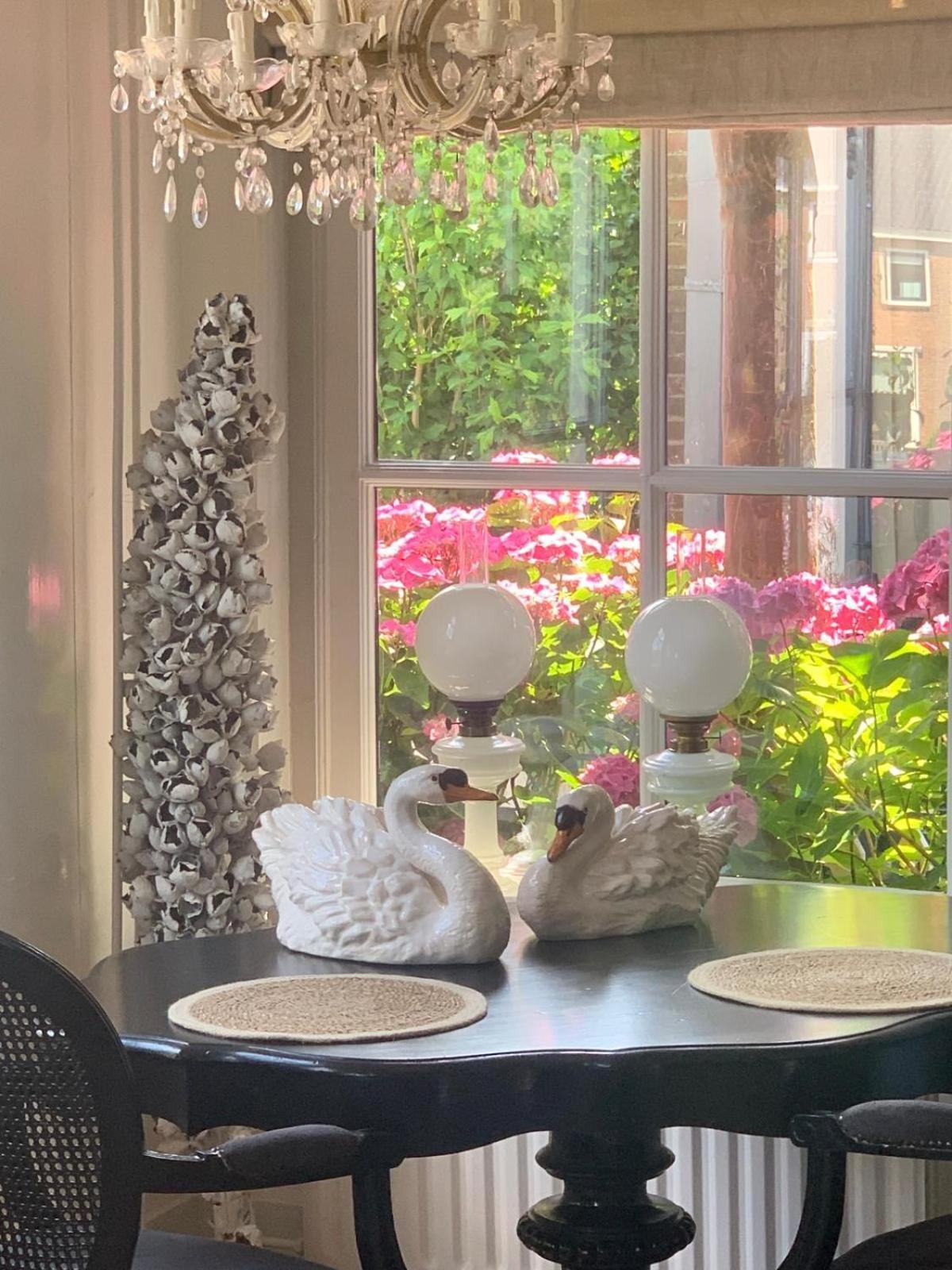 TERP WONING bij Schiermonnikoog Op de Terp Noordoost Friesland Appartement Ee Buitenkant foto